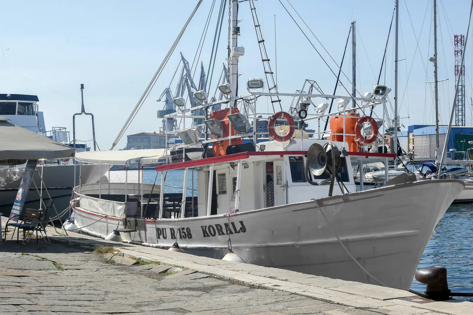 Koralj docked at Fažana harbour